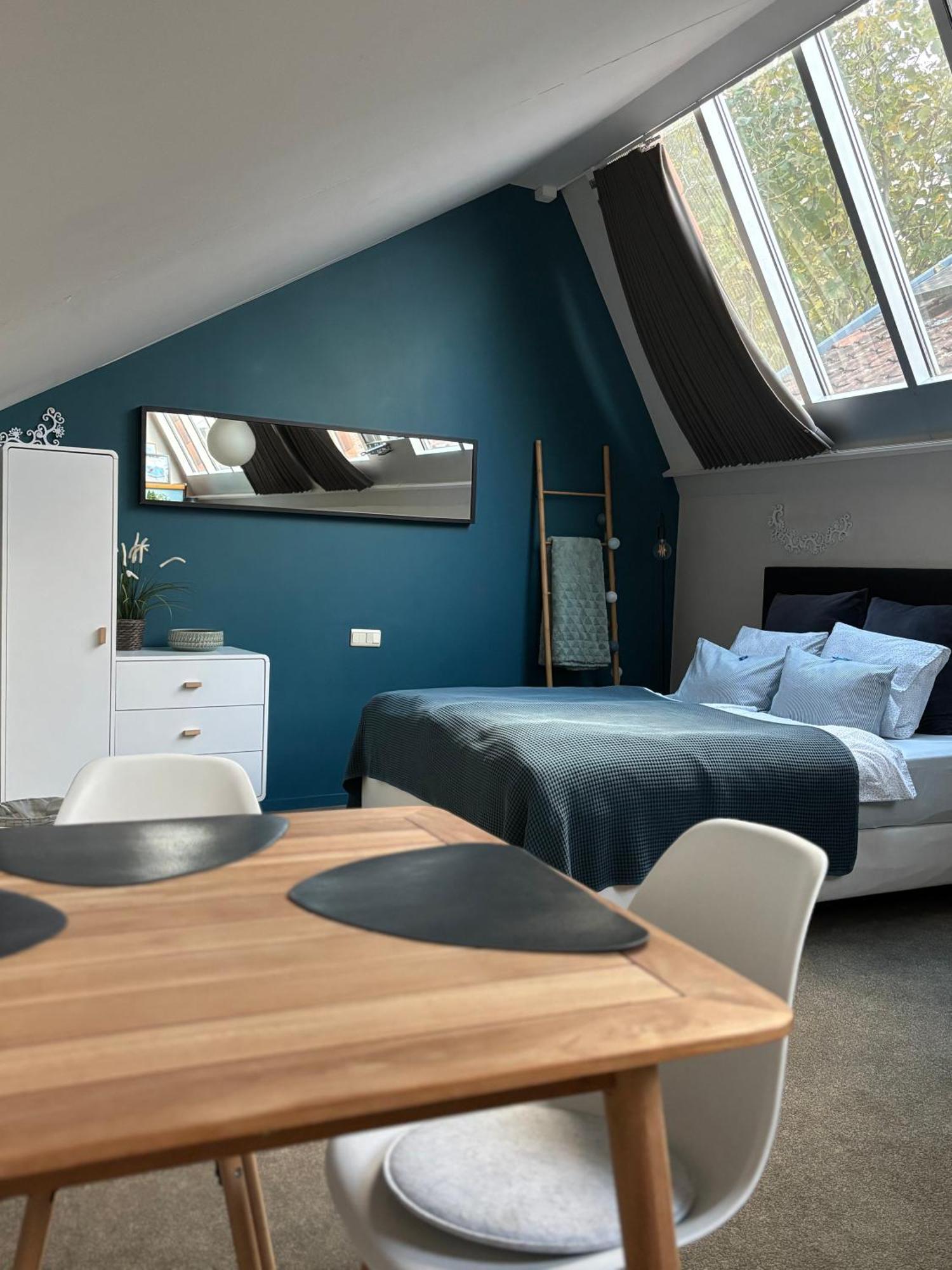 Guesthouse De Loft Μπριζ Εξωτερικό φωτογραφία
